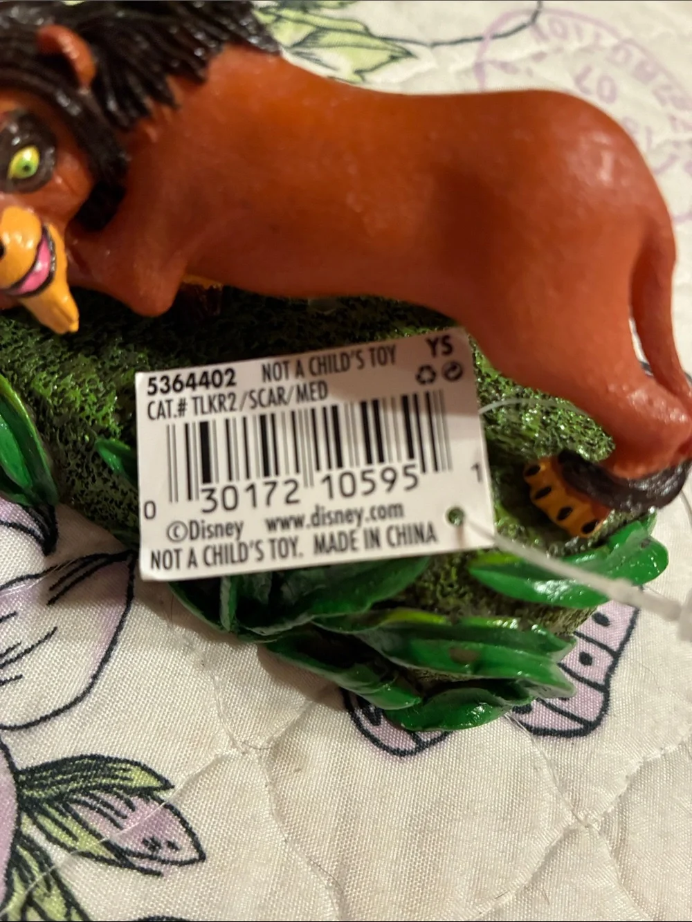 Disney The Lion King Yellow Lion Aquarium Ornament